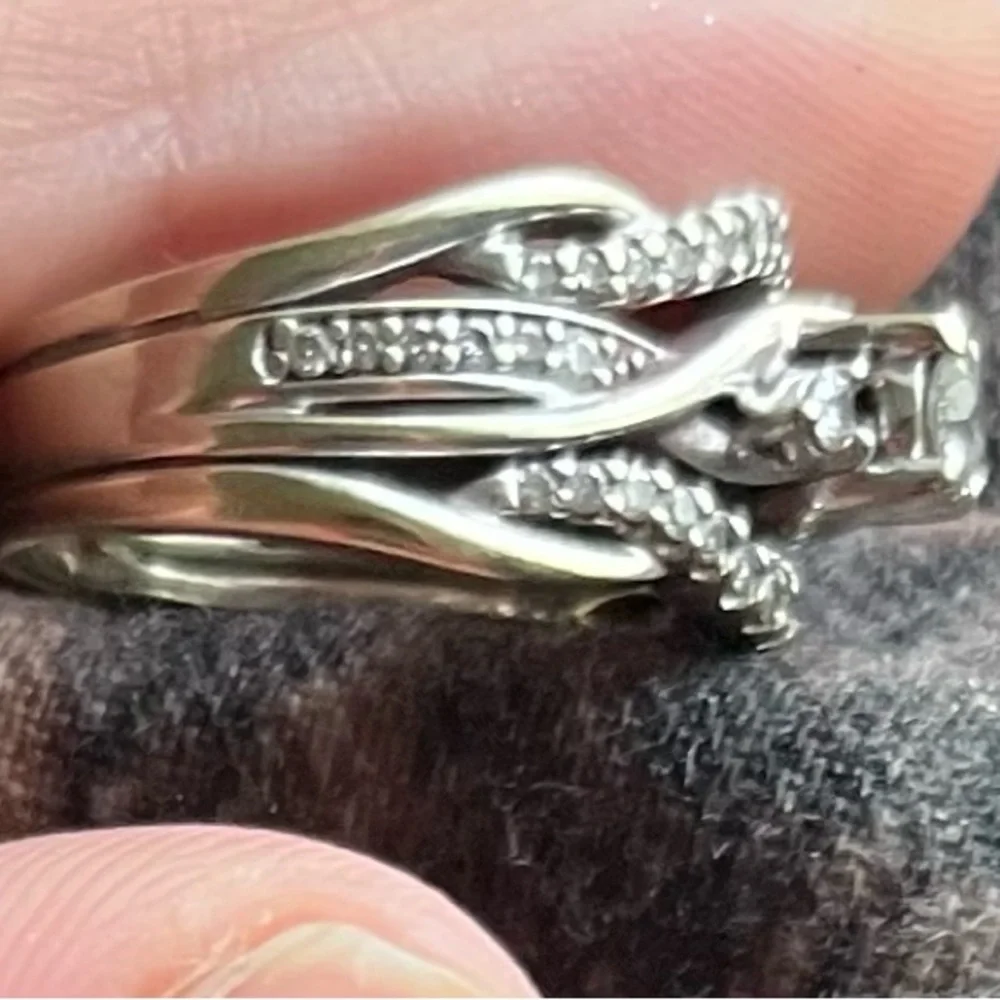 Diamond ring - Picture 4 of 7